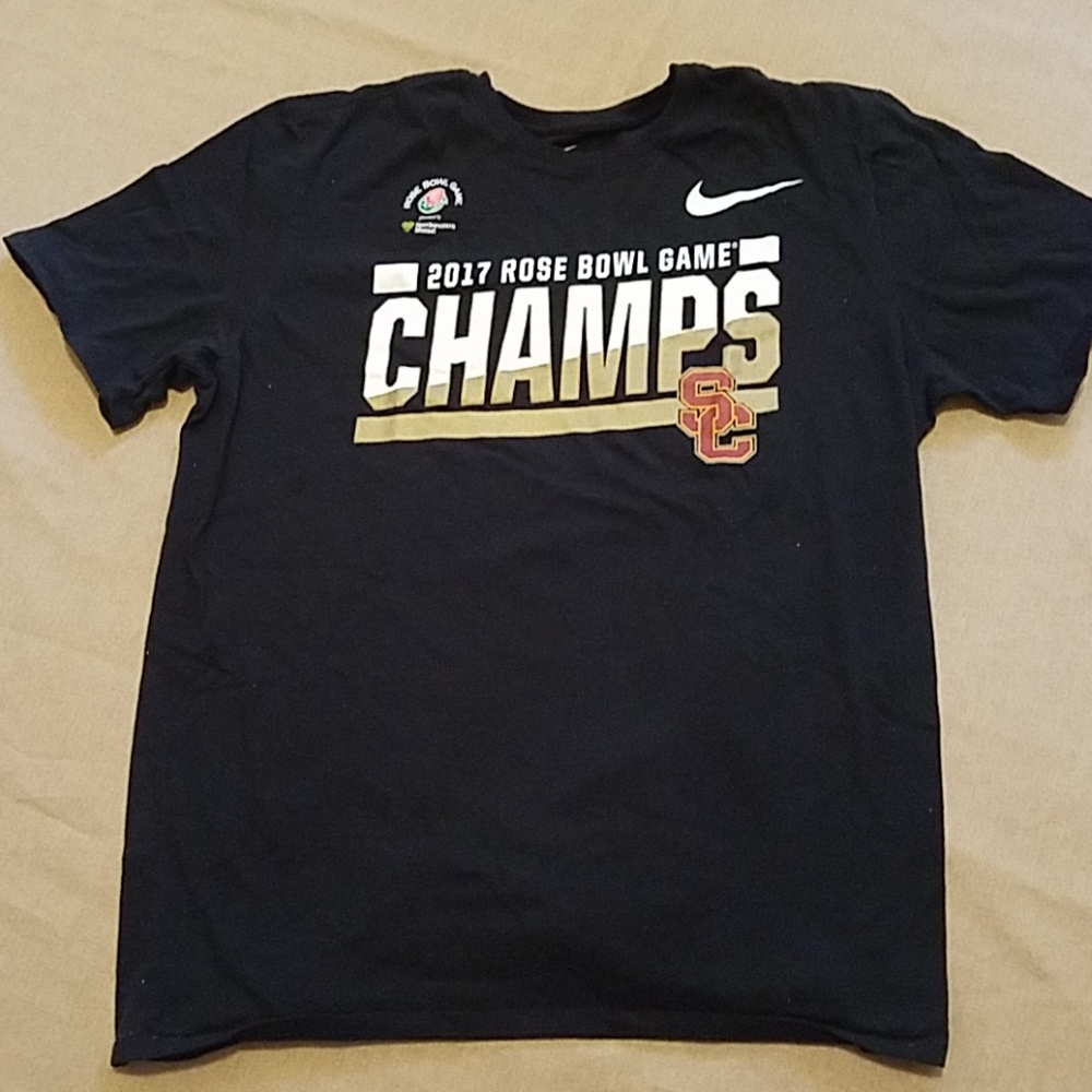 Nike SC Trojans Athletic Fit tee.  2017 Rose Bowl
